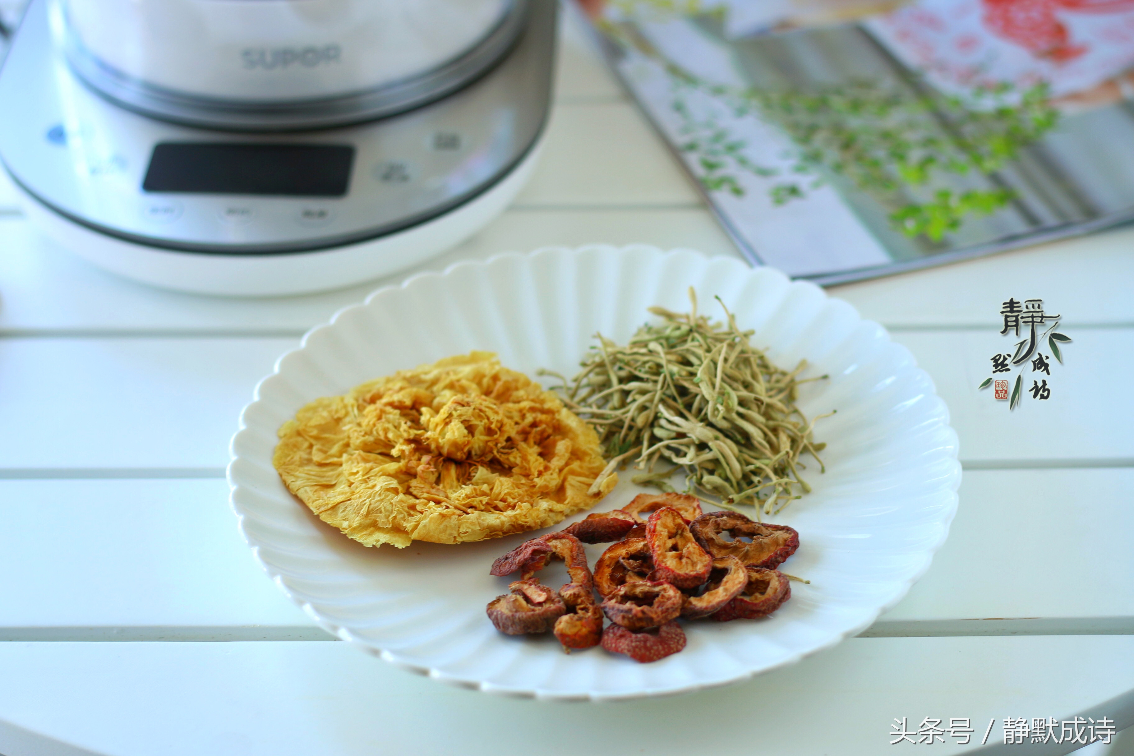 月饼吃不完啦该怎么吃呢,月饼吃腻了
