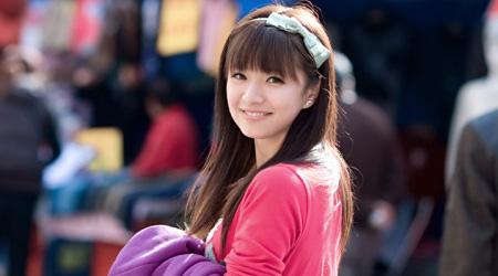 “上海第一美女”跳楼:求人如吞三尺剑,靠人如上九重天