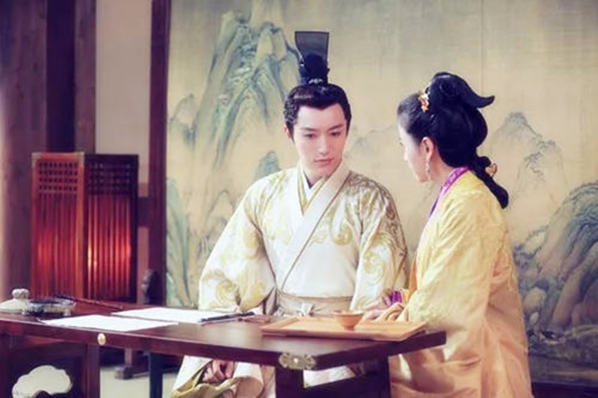 此人在中国四大*男美**中排行第一，论帅气没人超过他但却得不到善终