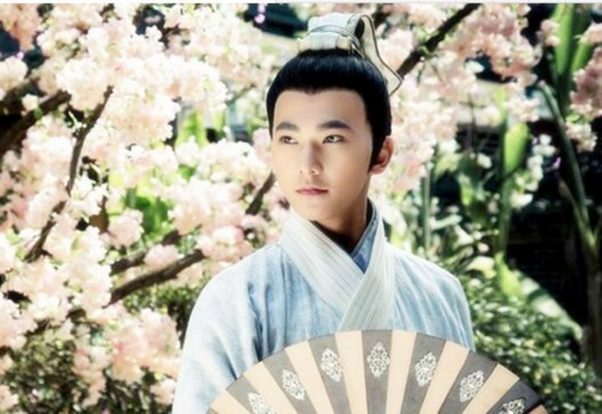 此人在中国四大*男美**中排行第一，论帅气没人超过他但却得不到善终