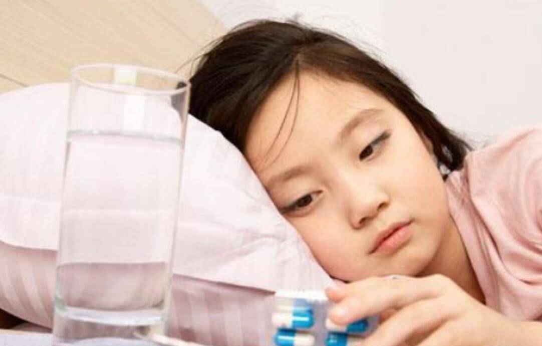 4岁宝宝总说身上痒是怎么回事,4岁小孩说身上痒怎么回事