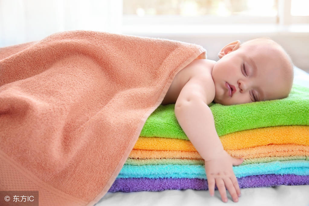 入秋宝宝流鼻涕怎么办,婴儿着凉流鼻涕打喷嚏小妙招