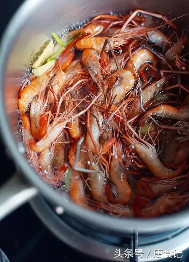酱油虾腌多久,盐水虾海天酱油蘸水