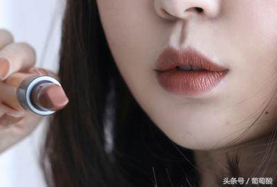 奶茶色口红推荐3ce,奶茶色口红推荐色号大牌716