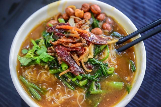 十一去三亚自助游攻略路线怎么走,这份三亚秋冬吃喝攻略请收好