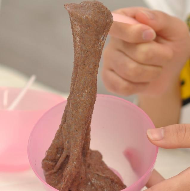 又黑又黄皮肤怎么护理,皮肤暗黄发黑怎么用护肤品