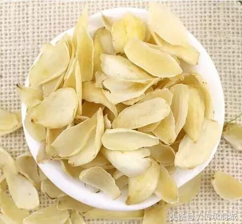 秋分时节昼渐短夜渐长,今迎秋分节气昼短夜长凉意日浓