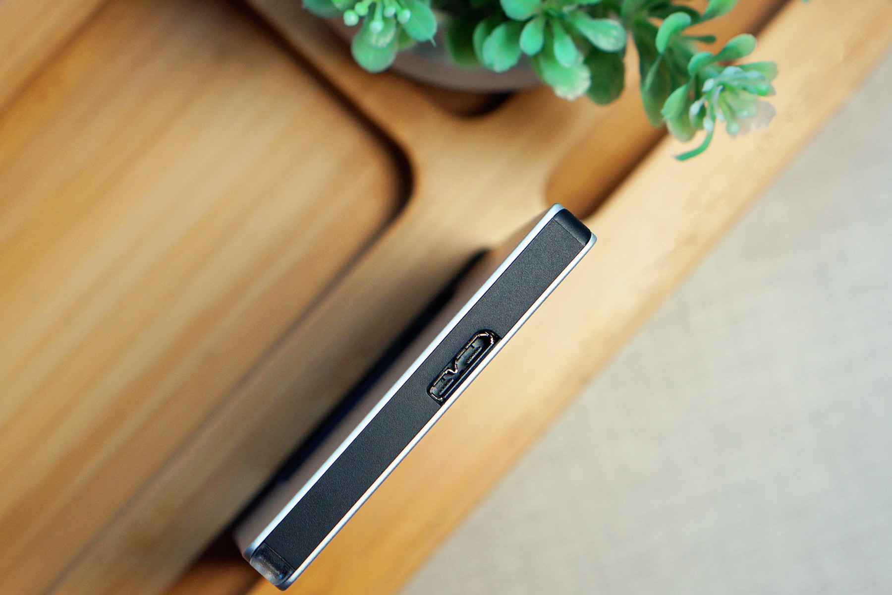 极致轻薄商务首选：东芝CANVIO™SLIM移动硬盘体验