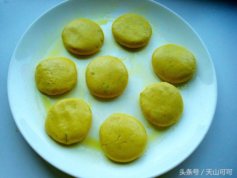 怎么炸南瓜饼又酥又脆,炸南瓜饼的正确方法