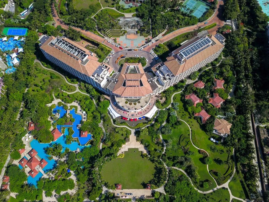 鍥藉唴涓囪豹绯诲垪搴﹀亣閰掑簵,涓浗棣栧涓囪豹搴﹀亣閰掑簵