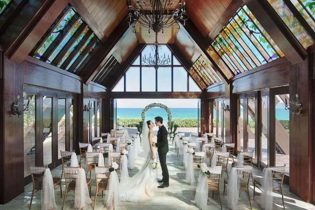 鍥藉唴涓囪豹绯诲垪搴﹀亣閰掑簵,涓浗棣栧涓囪豹搴﹀亣閰掑簵