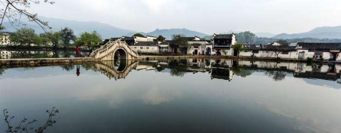 宏村旁边最美的村,安徽宏村古村旅游