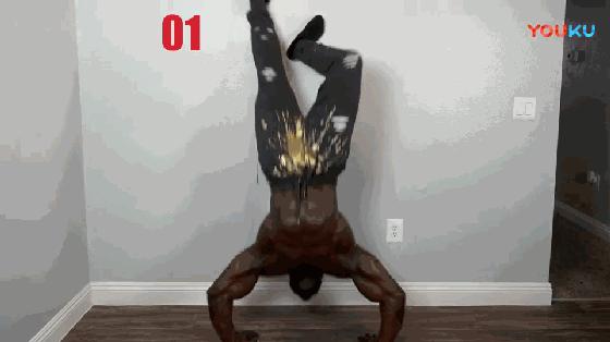 靠墙倒立撑进阶自由倒立,靠墙倒立撑如何稳住身体