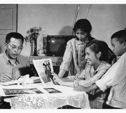 那些年河津人是这样过中秋的，现在至多算是放假！