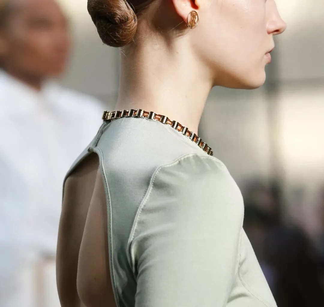 现在的burberry,burberry新设计师商品