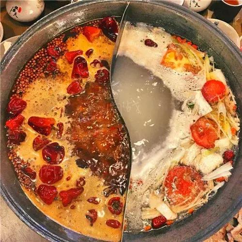 50平方6张桌子开牛杂煲店,开了500家火锅店