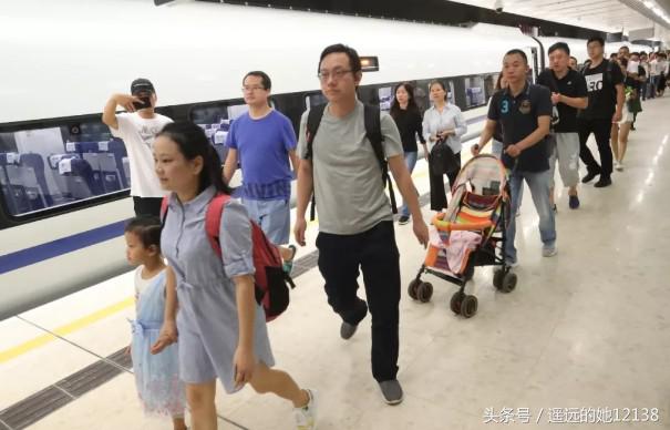 广深港高铁车次调整,广深港高铁深圳站