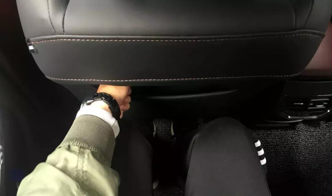 开19款1.6t豪华版瑞虎8自驾游 (瑞虎8四驱烂泥路越野测试)