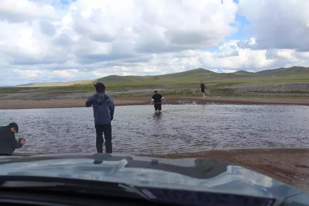 开19款1.6t豪华版瑞虎8自驾游 (瑞虎8四驱烂泥路越野测试)