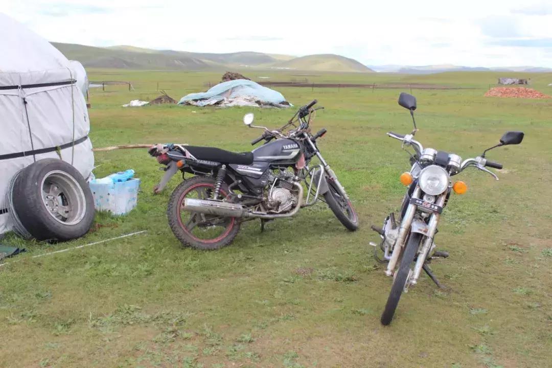 开19款1.6t豪华版瑞虎8自驾游 (瑞虎8四驱烂泥路越野测试)