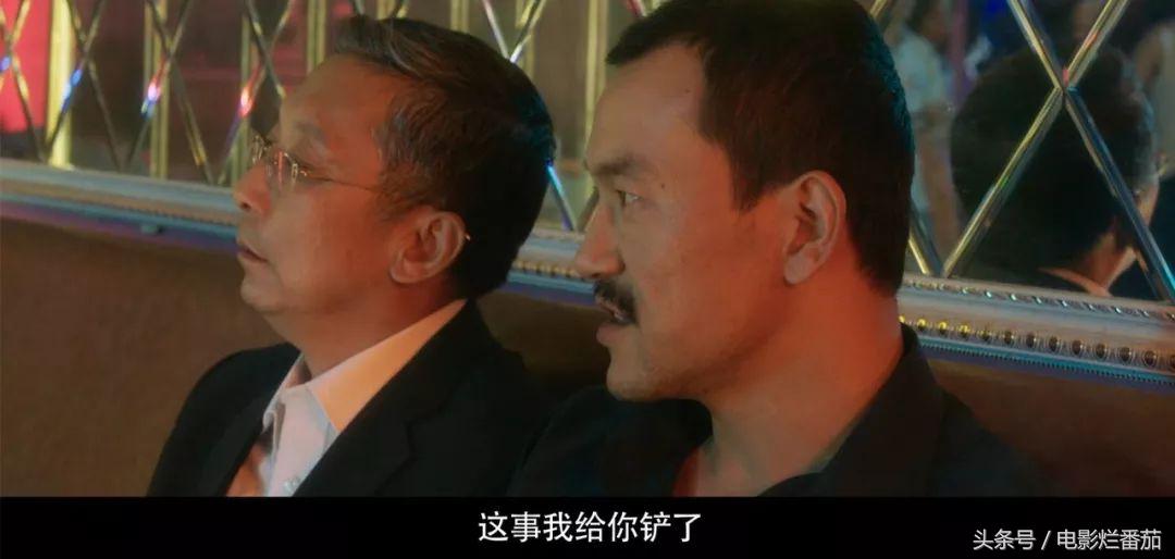 用脸盆喝酒的年代一去不返,明明是江湖片,却拍出了30年世道人心