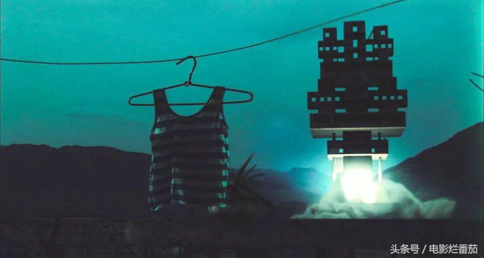 用脸盆喝酒的年代一去不返,明明是江湖片,却拍出了30年世道人心