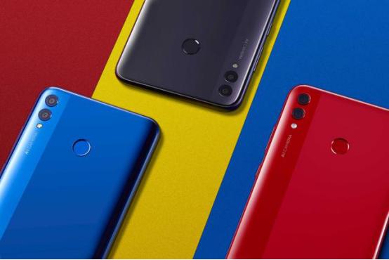 王俊凯晒成王大陆，难道是我大学打开方式错了？