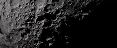 如果月球倒在地球上会是什么样呢,月球没掉的瞬间地球会发生什么