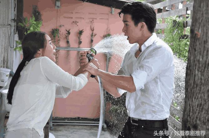 泰剧女主被男主虐到心碎,虐心泰剧超虐片段双男主