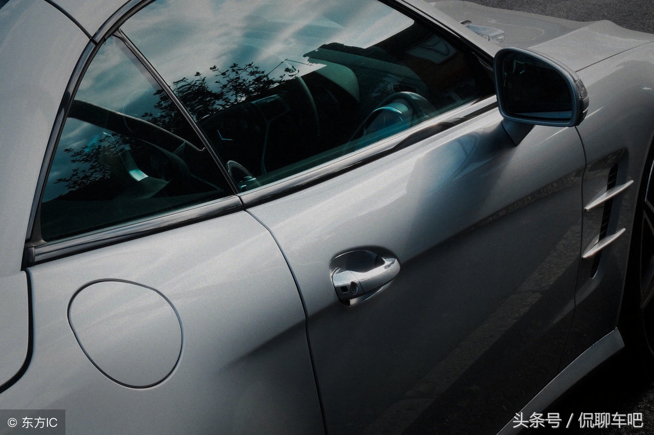 车窗被塞了小卡片掉下去了怎么办,车窗进了小卡片怎么办