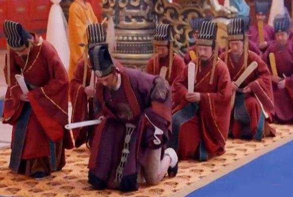 第146篇，情侣归来舷窗彩云亚美岸，牵手保利翘首中秋月儿圆