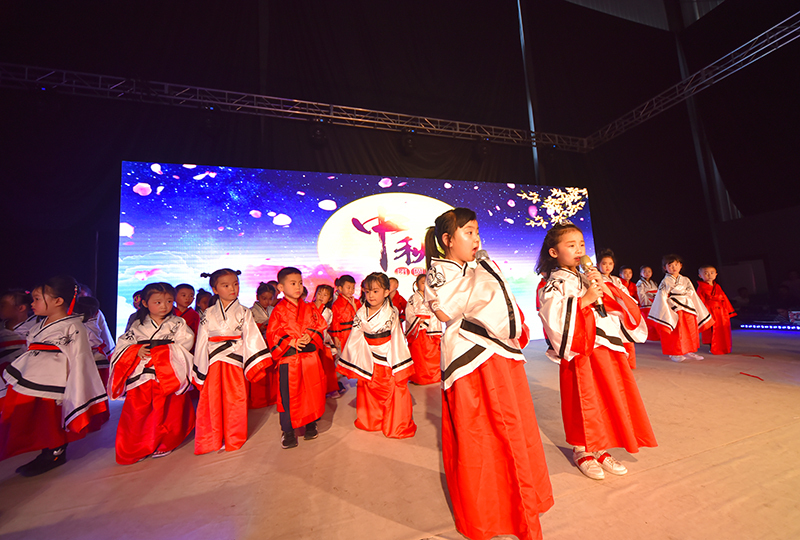 南充蓝话筒少儿主持与演讲,南充蓝话筒少儿主持怎么样