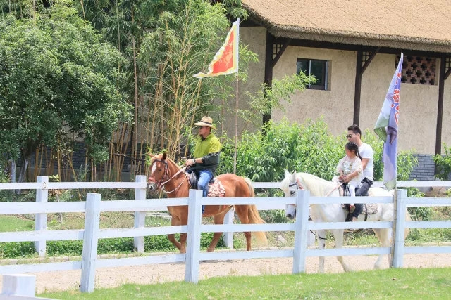 国庆田园嘉乐比，六重惊喜等着你！