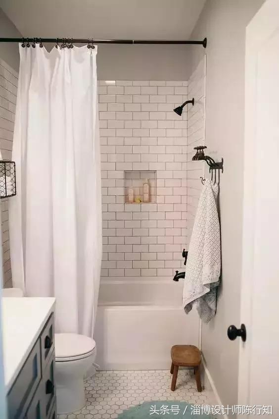 想买浴缸但是卫生间空间太小,卫生间小想放浴缸怎么办