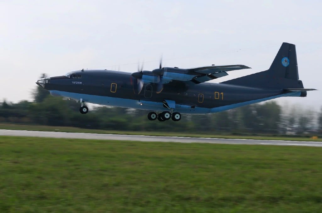 中国给巴基斯坦造航空设备,运8出口哈萨克斯坦