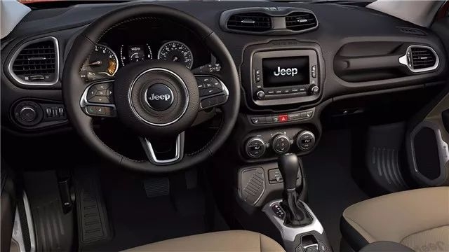 日产轩逸经典1.6自动挡落地价格,2022款日产轩逸经典豪华版配置