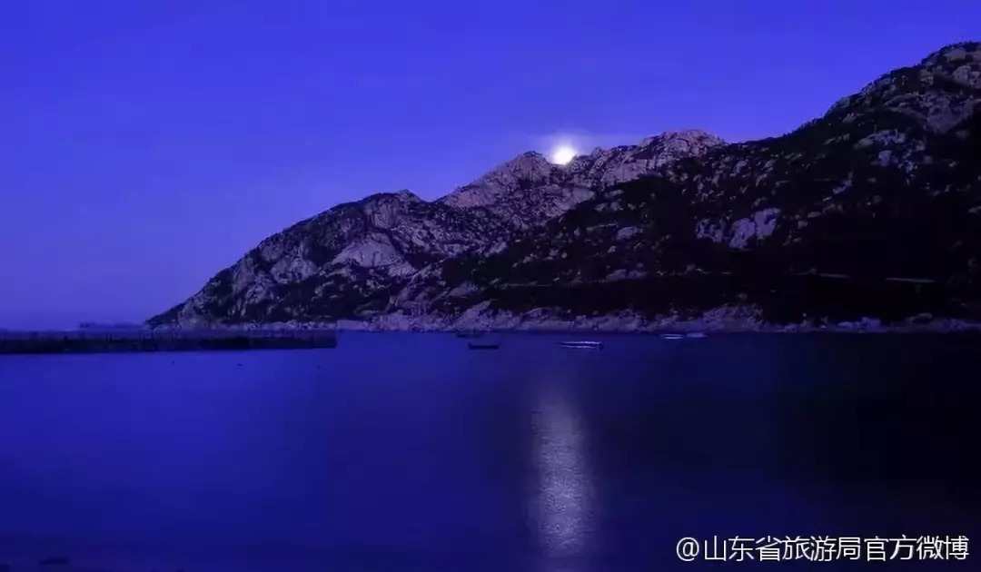 青岛海天中心观景台赏月,青岛黄山村赏月