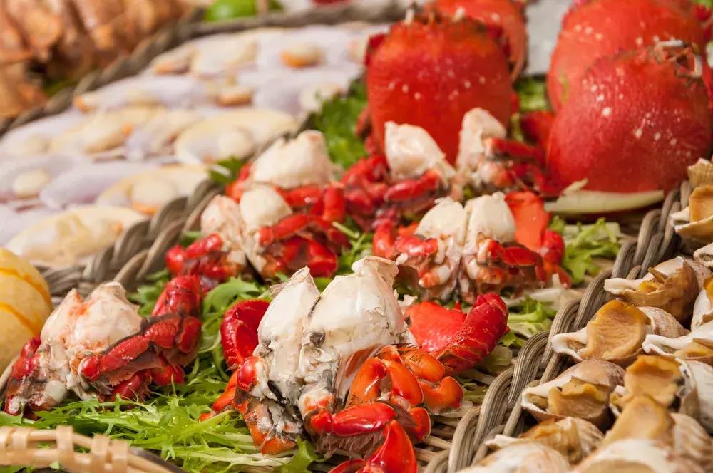 昆山皇冠假日酒店单人自助晚餐,昆山蟹宴酒店