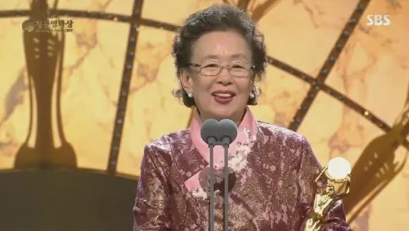 韩剧搞笑一家人还在更新吗,韩剧搞笑一家人哪一年播出的