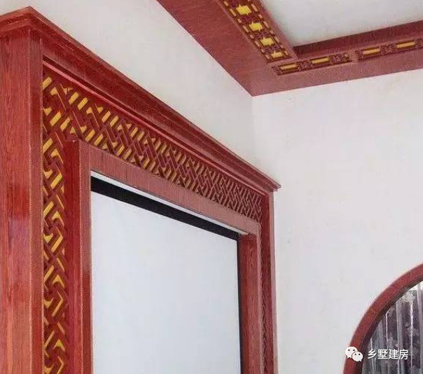 农村大叔自建房低成本,农村花30万建的小别墅