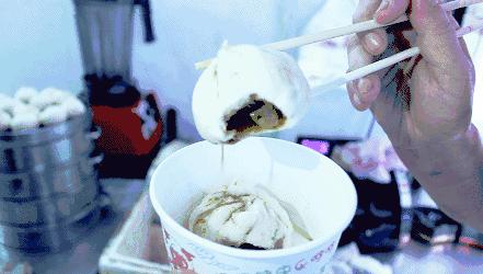 探店老字号包子店,深藏街巷29年的老牌包子