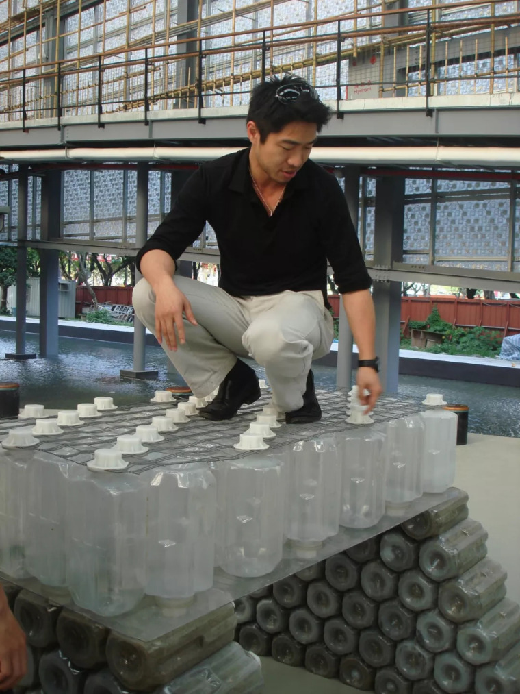 这位设计师的脑洞也是真够逆天的,这位设计师太有才了