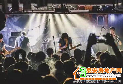 万达广场摩登森林音乐节,万达金街风车音乐节