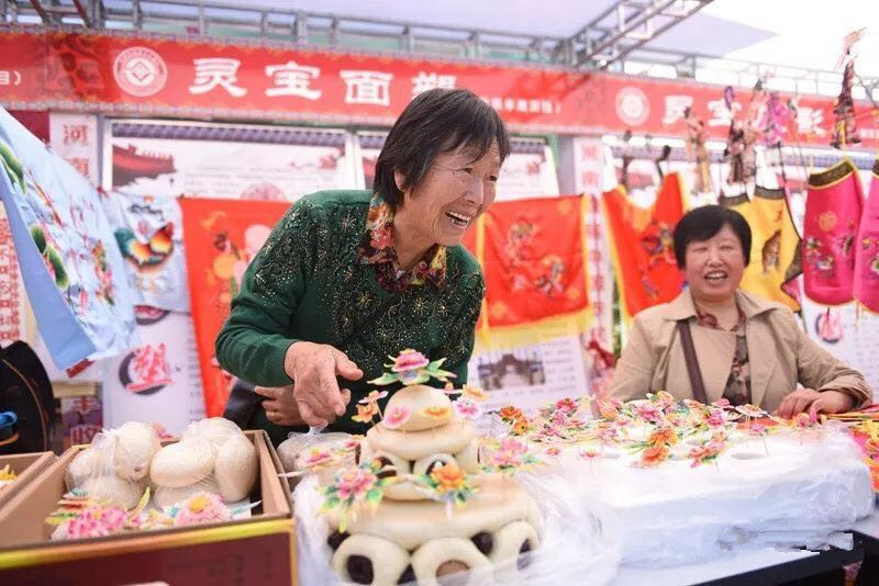 灵宝苹果采摘节开幕式,河南灵宝苹果熟了邀您来采摘