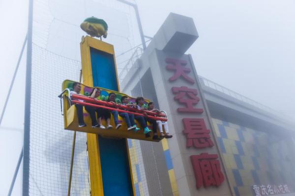 这个景区有多美,陈学冬团友游景点