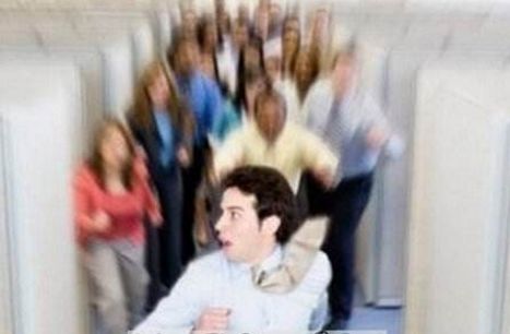 为什么有被人跟踪的奇怪感觉,为什么感觉有人在监视