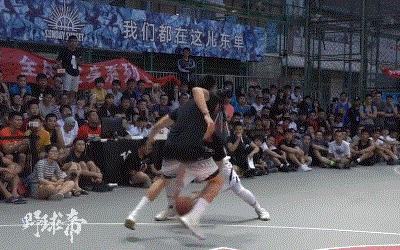 1人挑衅16人！野场狂输50分！这！就是嘴遁！