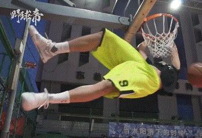 1人挑衅16人！野场狂输50分！这！就是嘴遁！