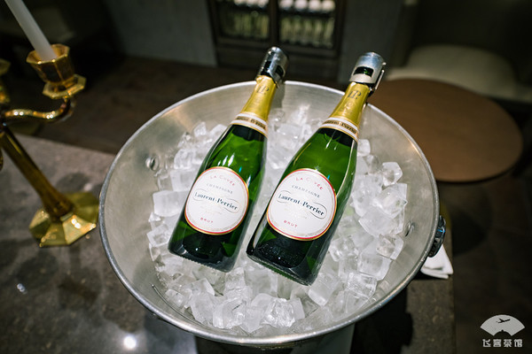 日本最硬的飞机餐 (日本最好的飞机餐)