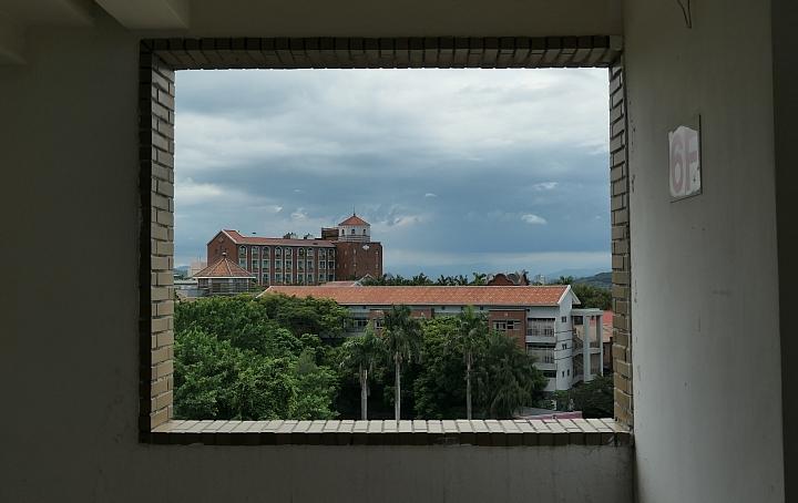 leica徕卡c-lux2多少钱,徕卡clux变焦